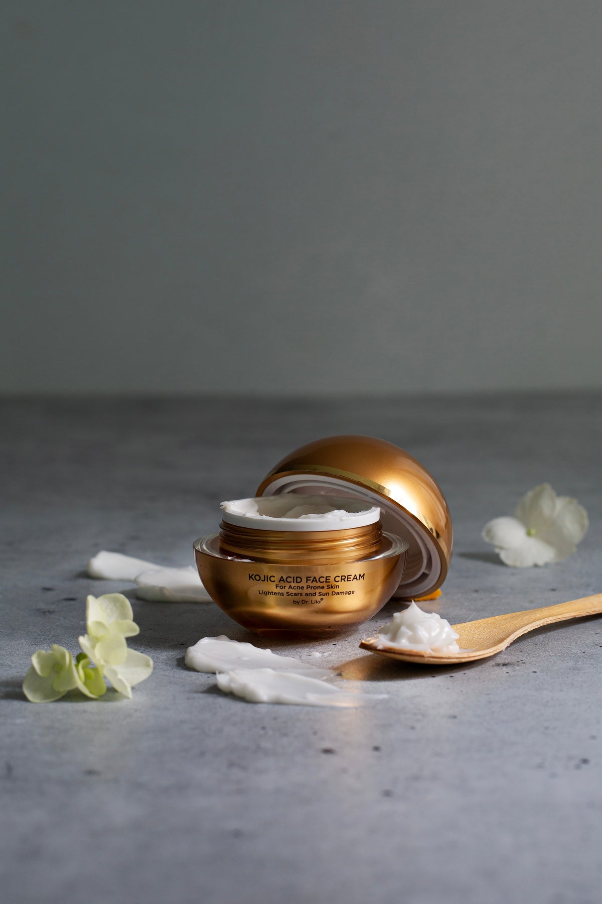 Kojic Acid Brightening Cream