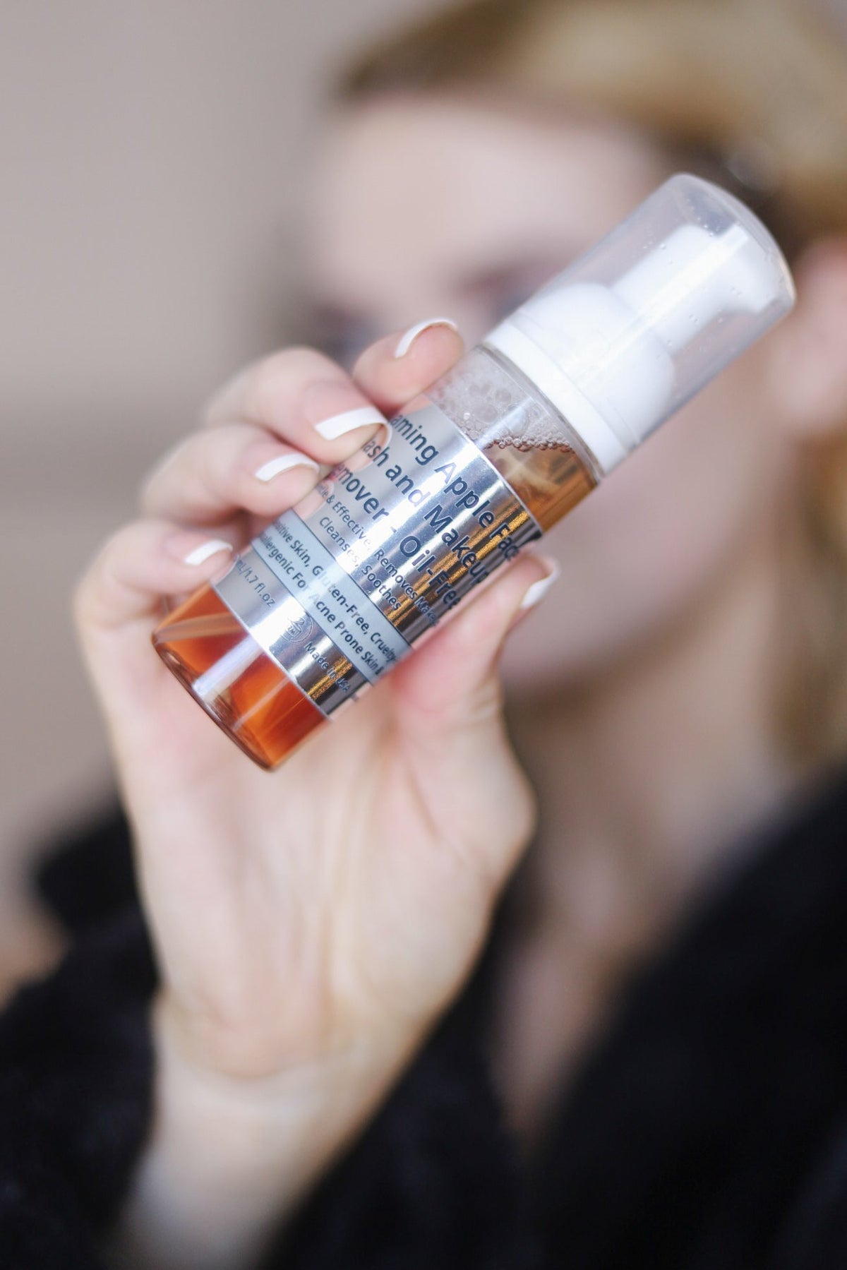 Clarifying Foaming Cleanser