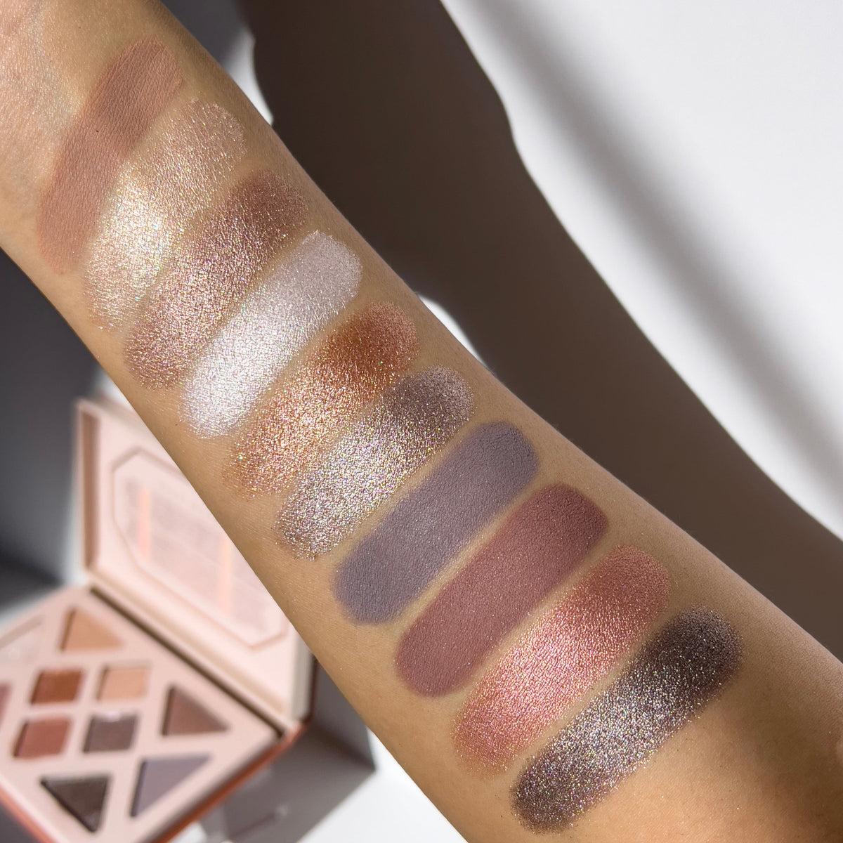 Rose Quartz Eyeshadow Palette