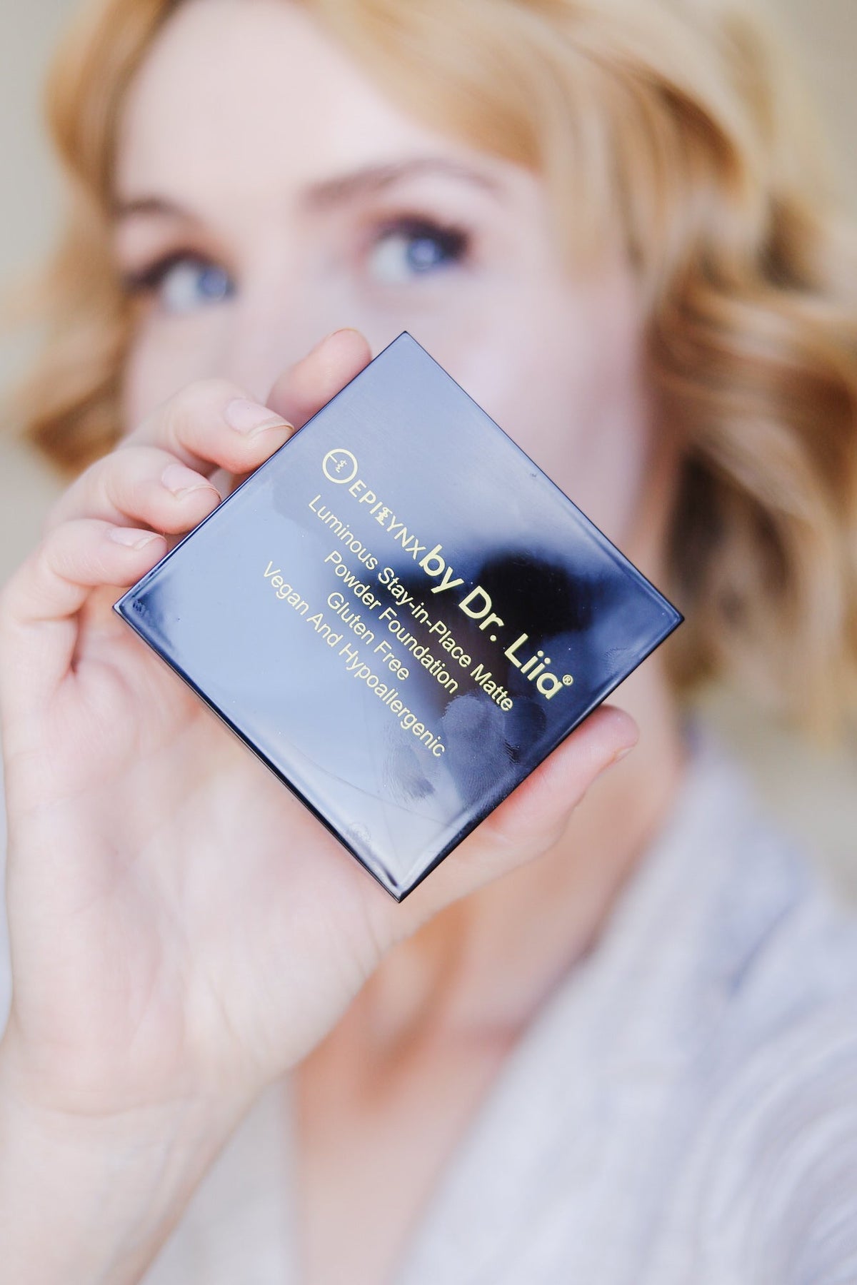 Luminous Powder Foundation