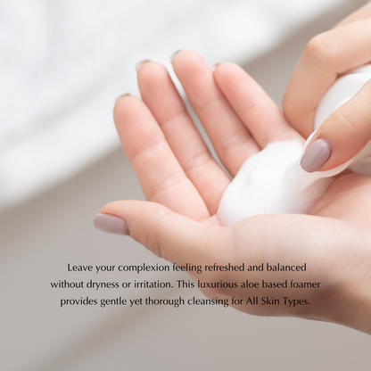 Clarifying Foaming Cleanser